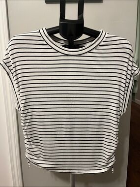 Cherish Black and White Striped Short Sleeve Crewneck Top - Size Small